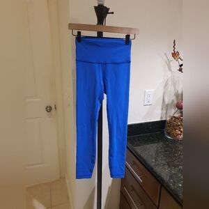 Lululemon Wunder Train High-Rise Tight 25" in Cerulean Blue size 4